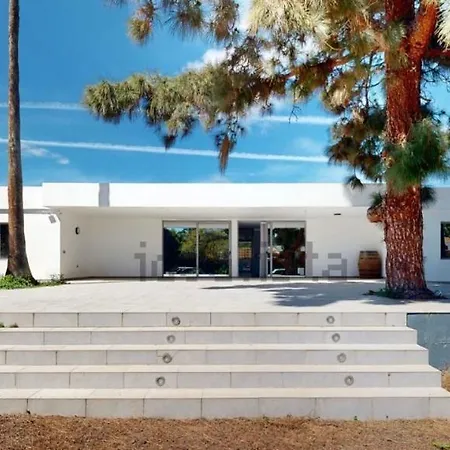 Villa Tres Olivos